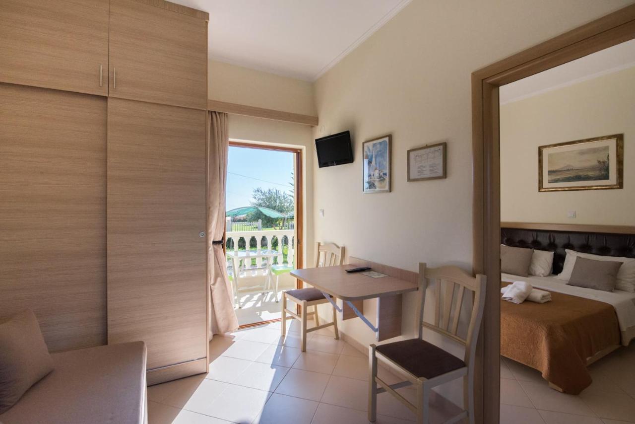 Katerina Hotel Kanali  Luaran gambar