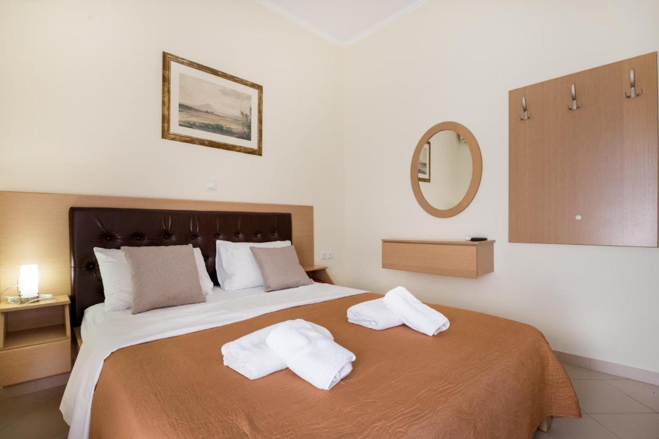 Katerina Hotel Kanali  Luaran gambar