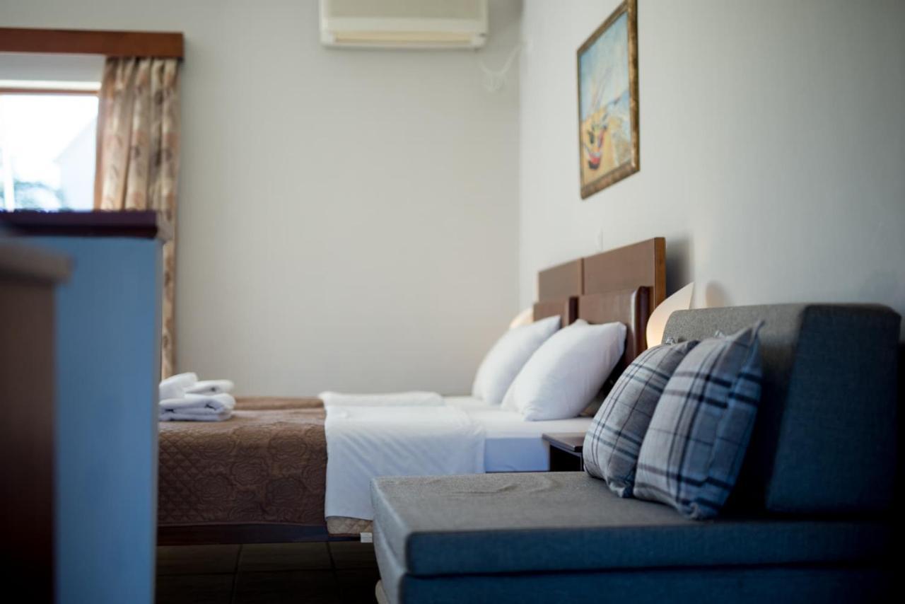 Katerina Hotel Kanali  Luaran gambar