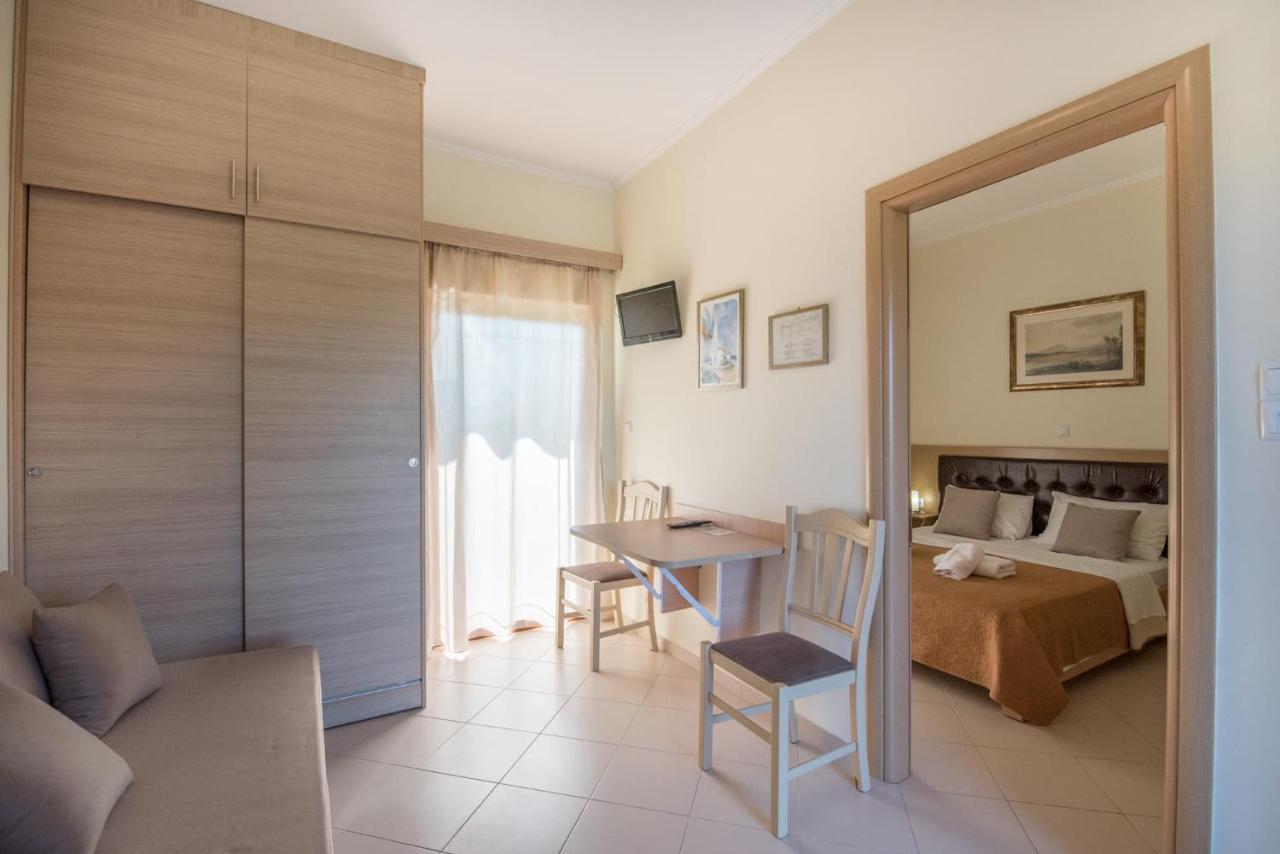 Katerina Hotel Kanali  Luaran gambar