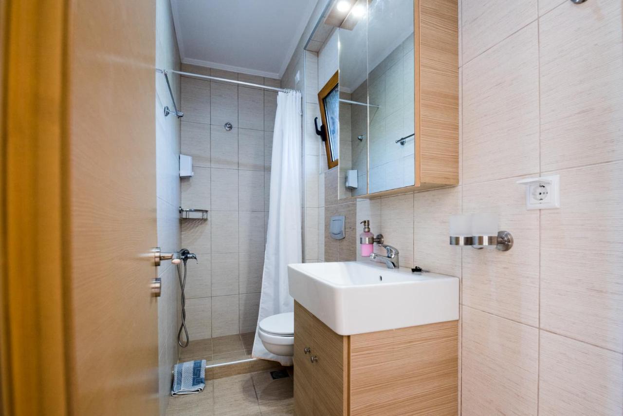 Katerina Hotel Kanali  Luaran gambar