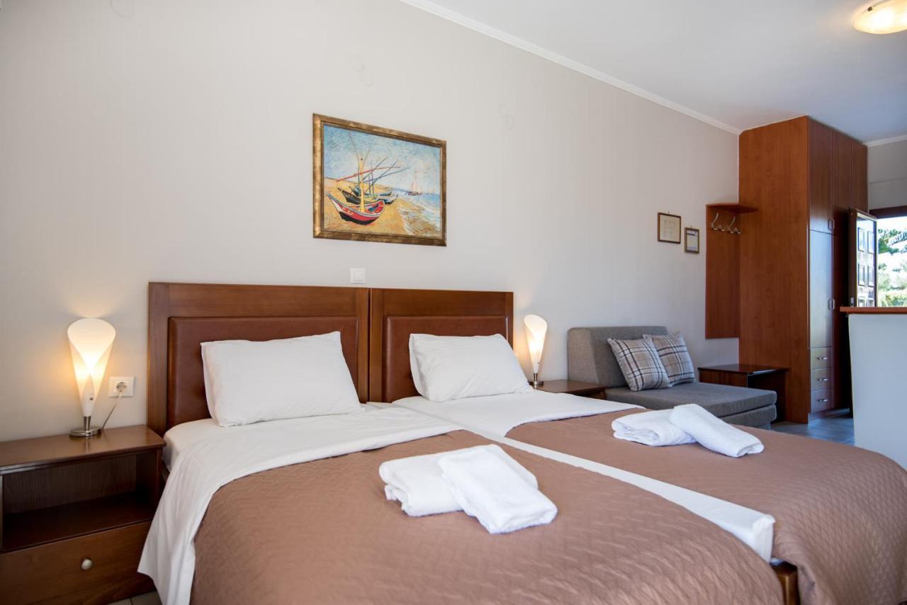 Katerina Hotel Kanali  Luaran gambar