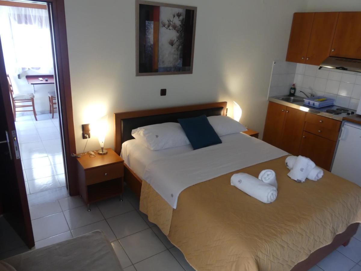 Katerina Hotel Kanali  Luaran gambar